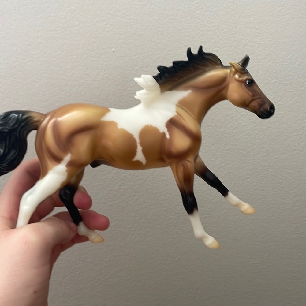 Great retired Breyer!